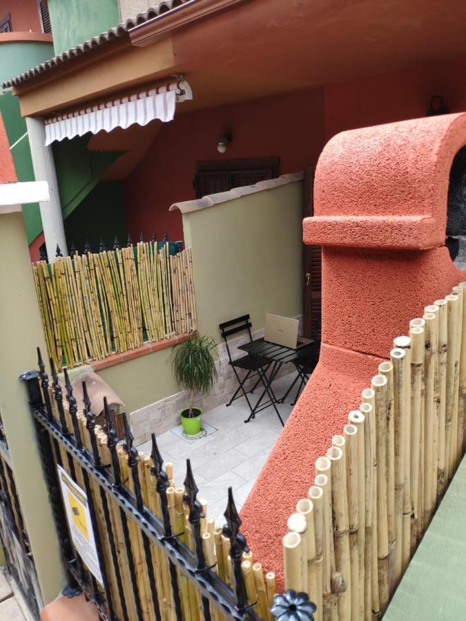 Vila La Casa Dei Poeti Villasimius Exteriér fotografie