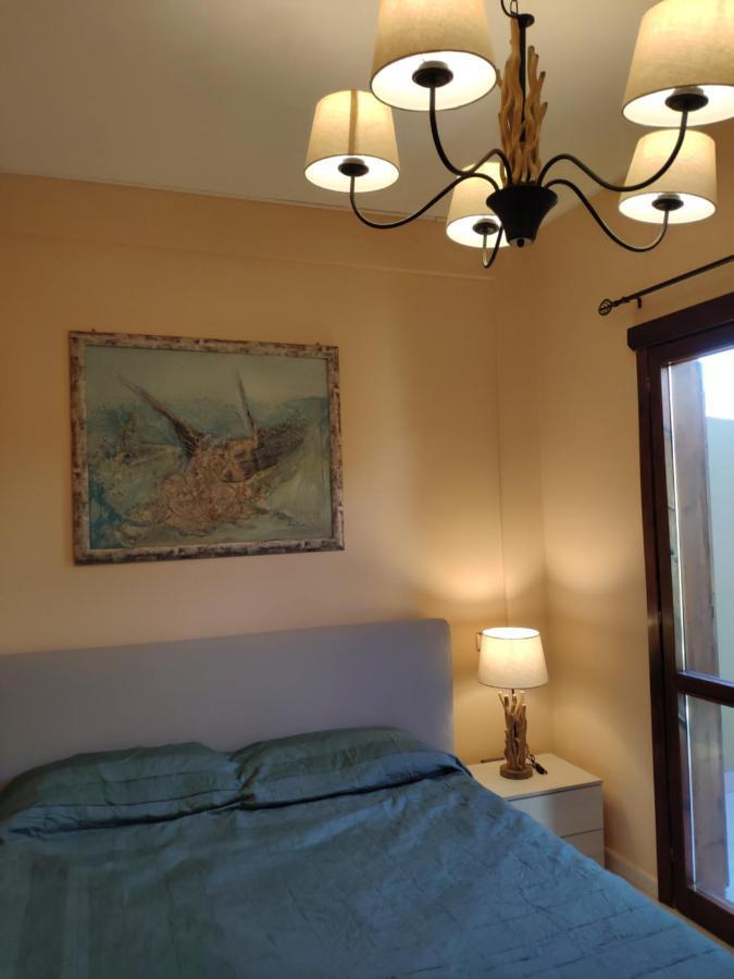 Vila La Casa Dei Poeti Villasimius Exteriér fotografie