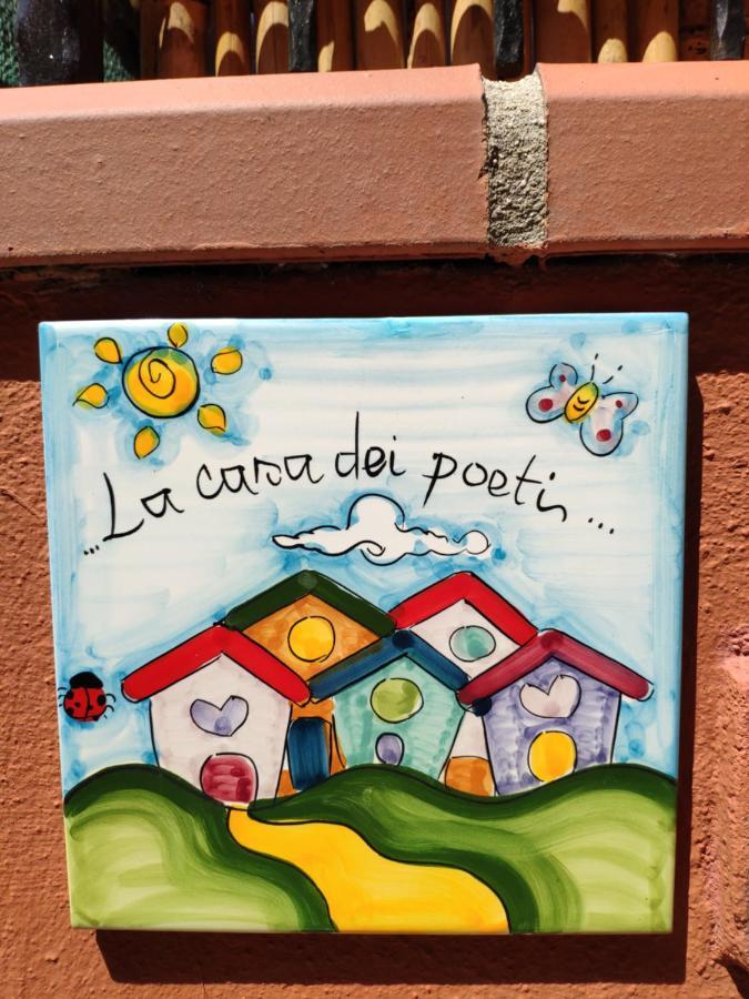 Vila La Casa Dei Poeti Villasimius Exteriér fotografie
